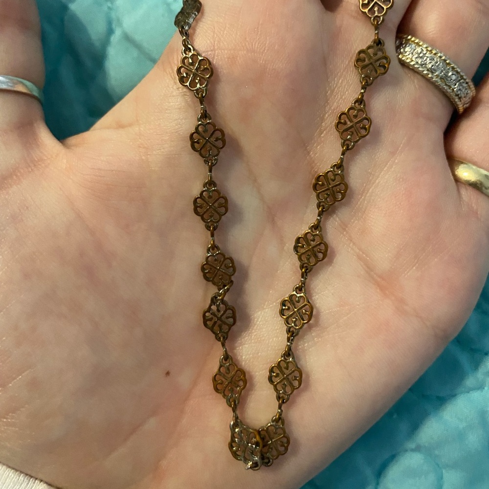 Bronze AéRopostale necklace